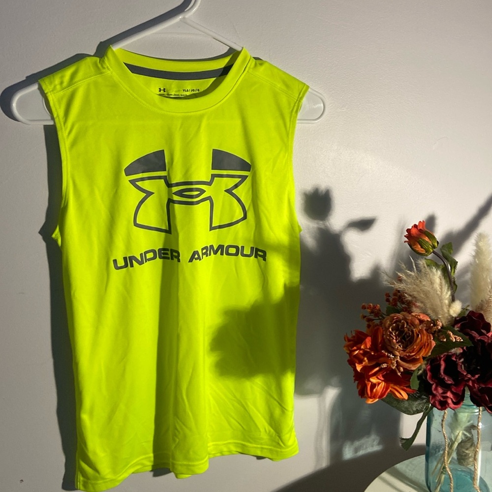 NWOT Kids Neon Under Armour Athletic Tank